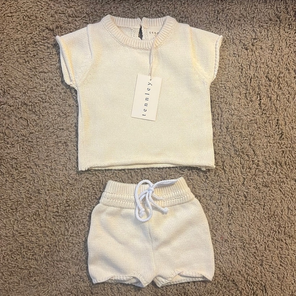 tennley knit set